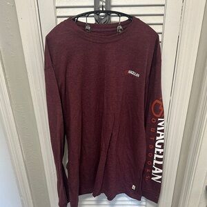 Magellan Outdoors Red Long Sleeve Tee